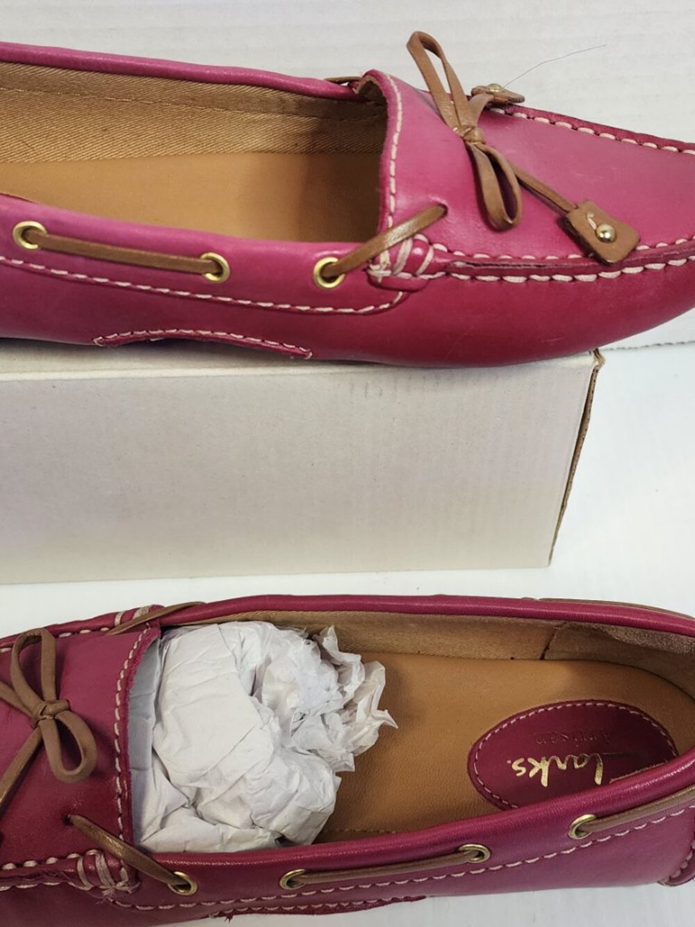 Clarks Artisan Dunbar Racer Red Leather Loafers Women’s 5.5W w/ Box - Picture 4 of 16